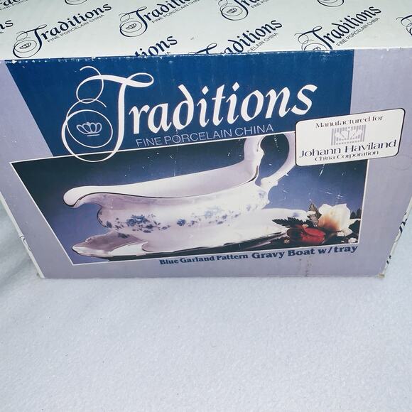 Johann Haviland Traditions Blue Garland Gravy Boat and Liner Tray New In Box - Picture 6 of 11